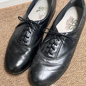 🎀 SAS women’s leather lace-up oxford style comfort shoe -black Size 10 slim 🎀